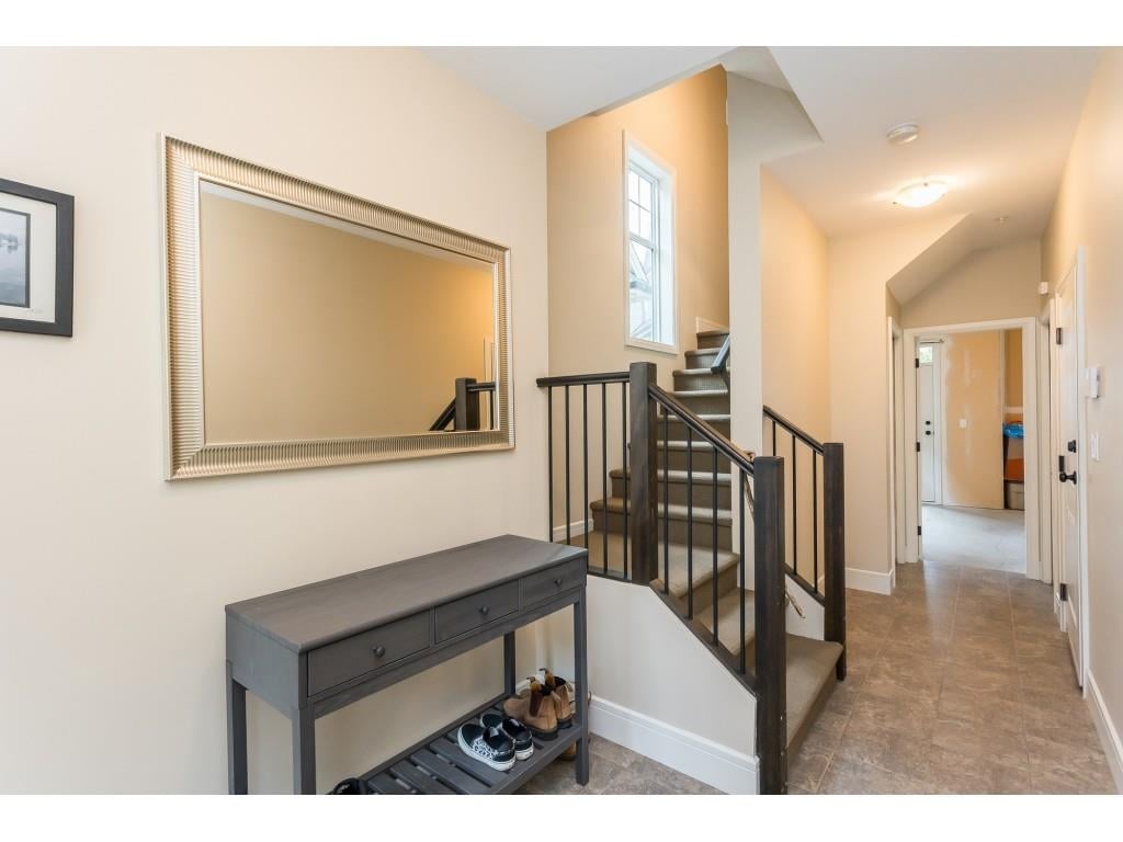 10-45390 Vedder Mountain Rd