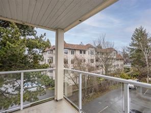 304-2360 James White Blvd, Sidney