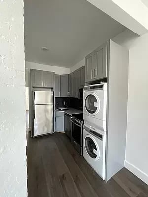 197 Franklin Street Unit: 3F