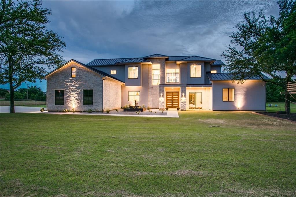 784 Stonewood Blvd