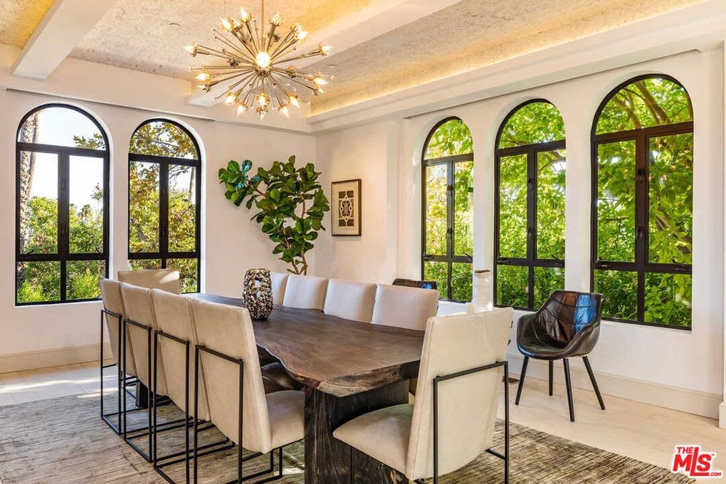Chateau Sanctuary