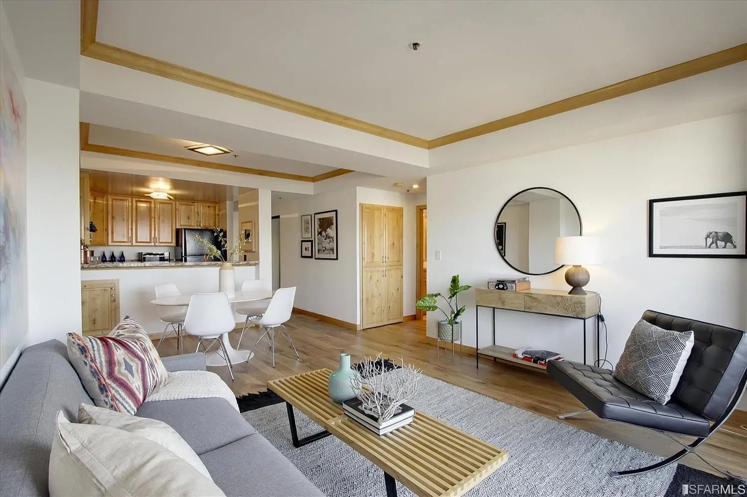 601 Van Ness Ave APT 722