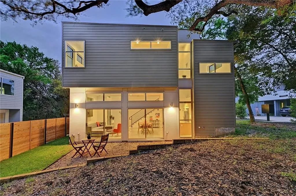 3112 Clawson Rd