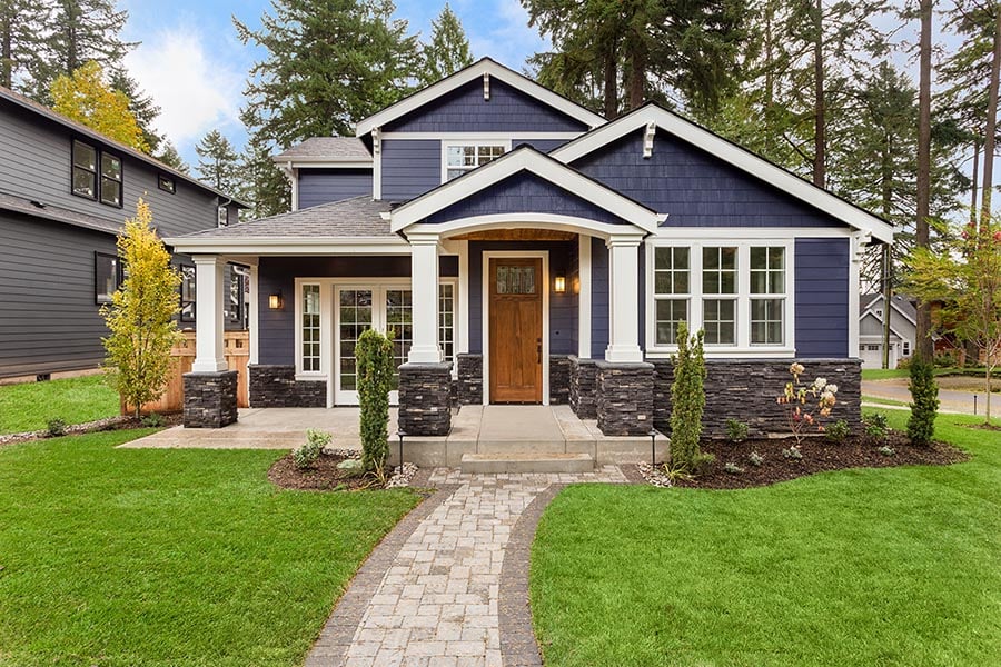 Real Estate Professionals Unanimously Agree on the Importance of Curb Appeal
