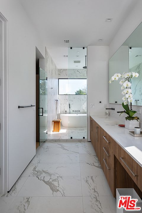Oasis Grove