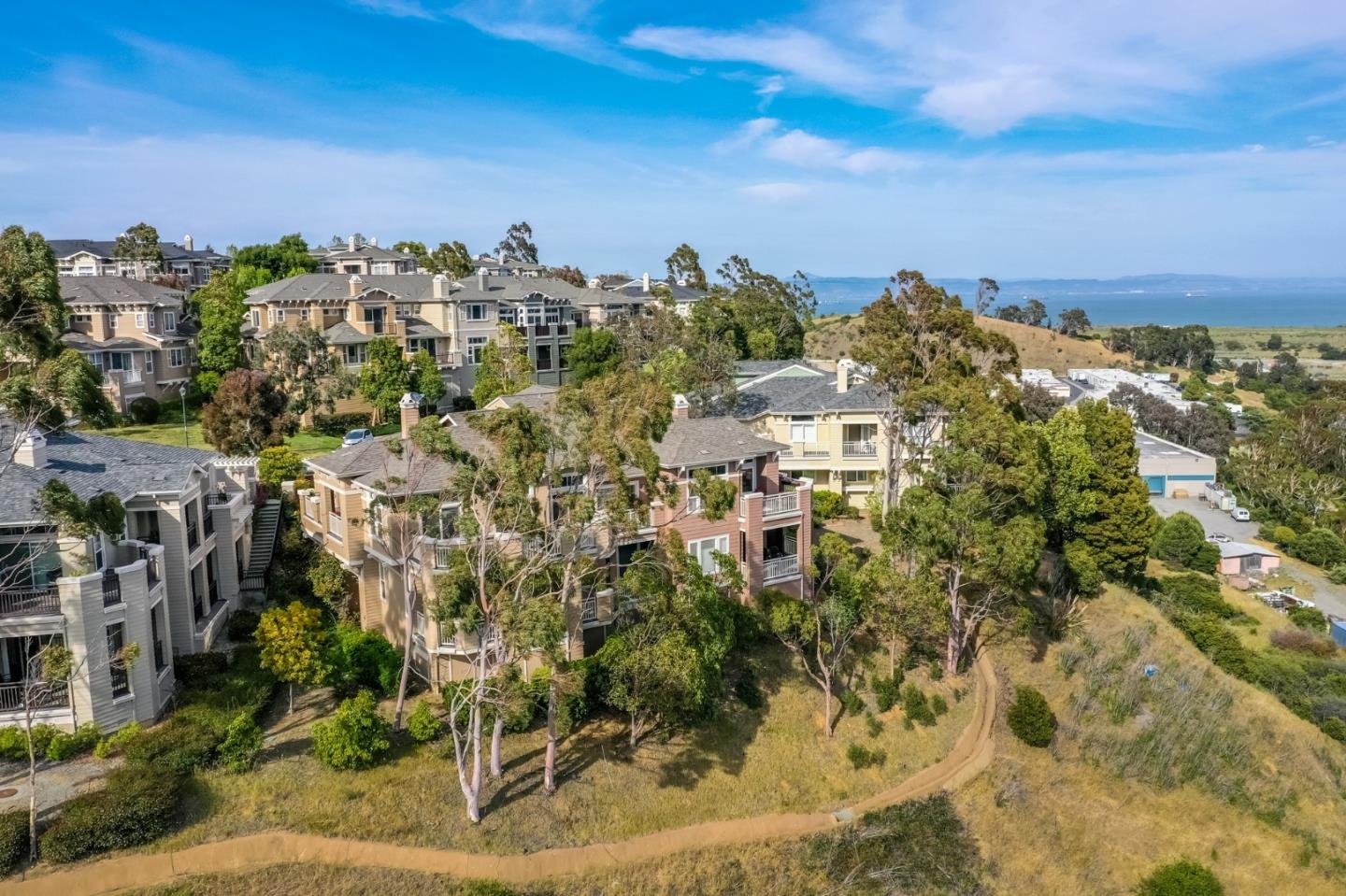 122 Kestrel Ct