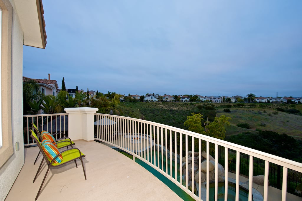 10541 Whispering Hills Lane