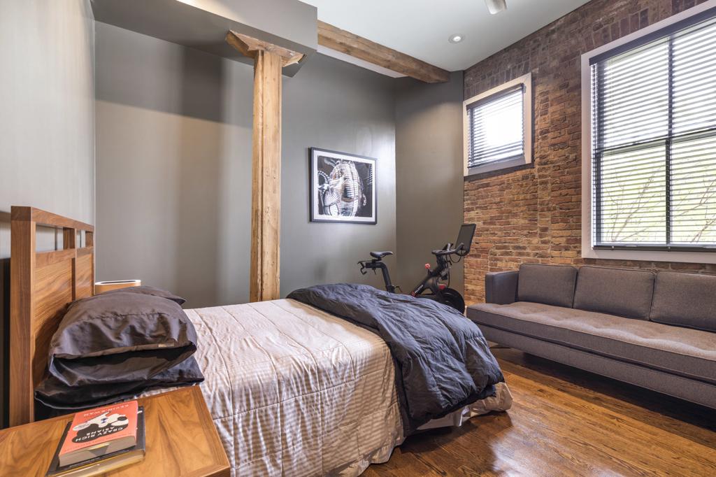 811 W Aldine Avenue # 2N