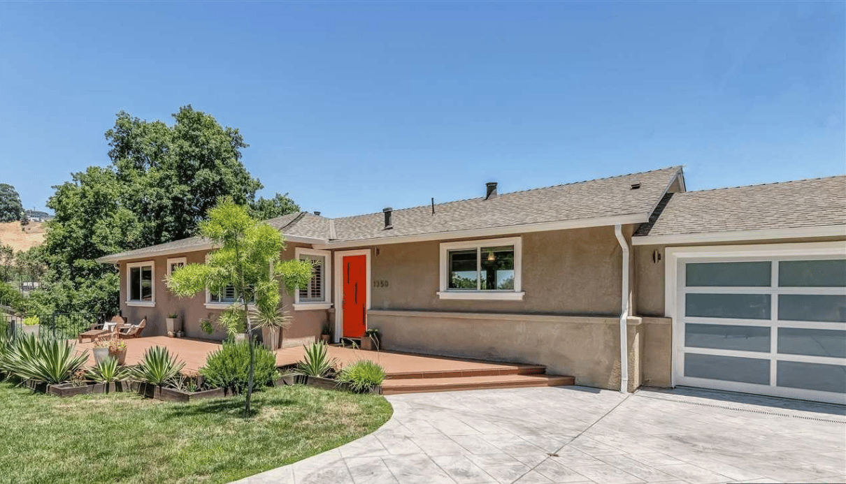 1350 Juanita Dr