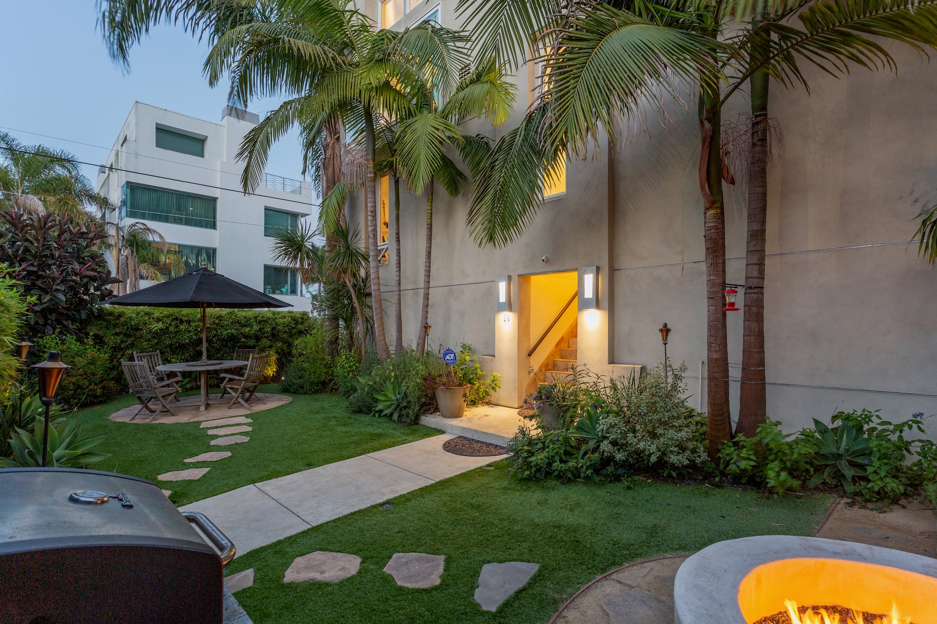 24 Yawl St, #3, Marina Peninsula