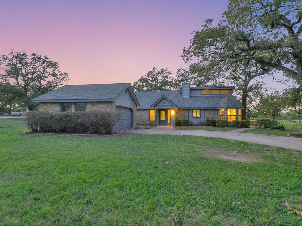 411 Lariat Lane - Georgetown Home by Keenan Group
