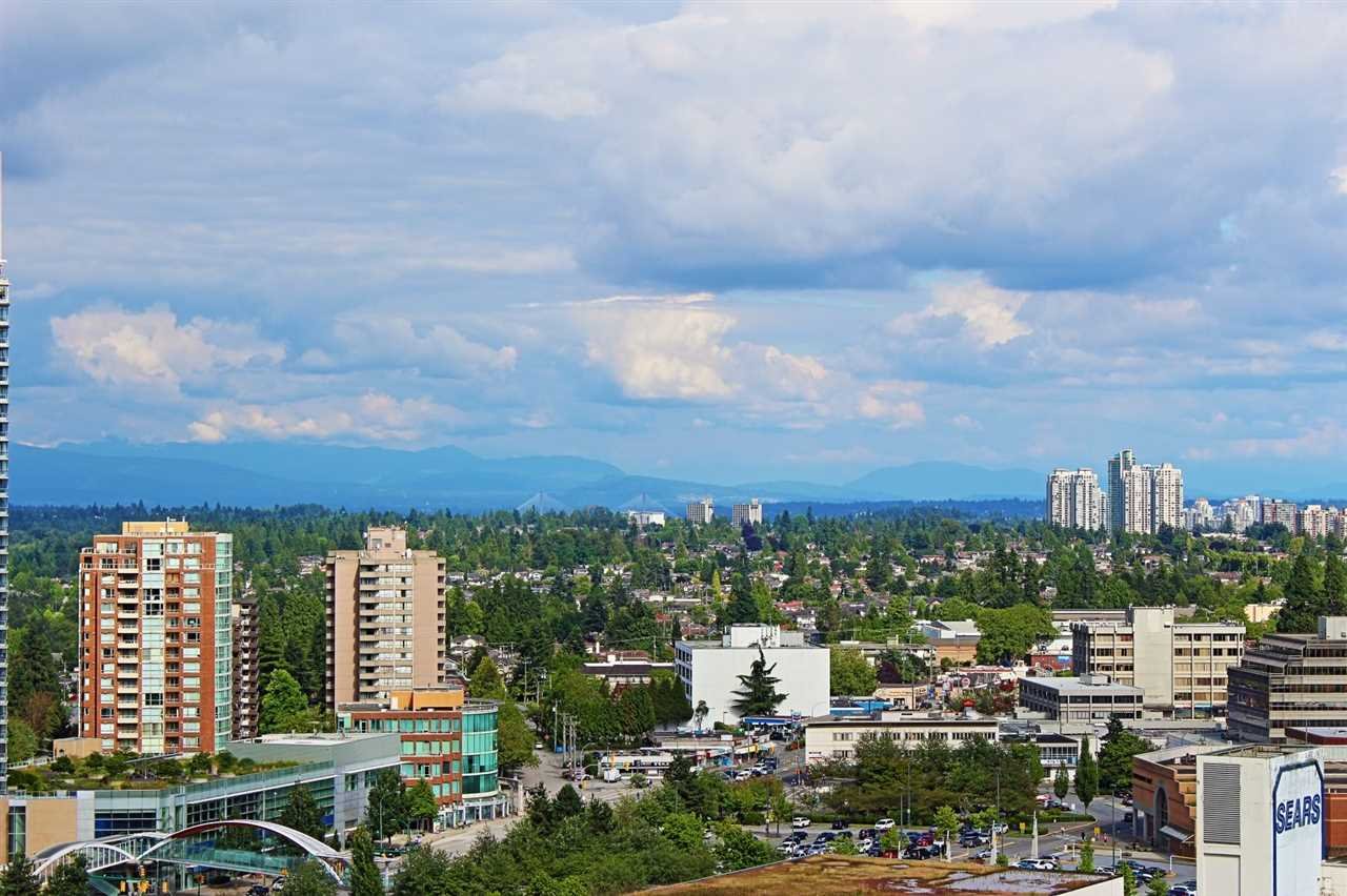 2202-6098 Station Street, Burnaby