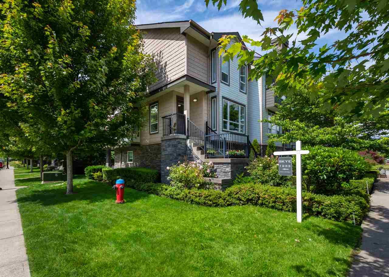 6-1233 Main St