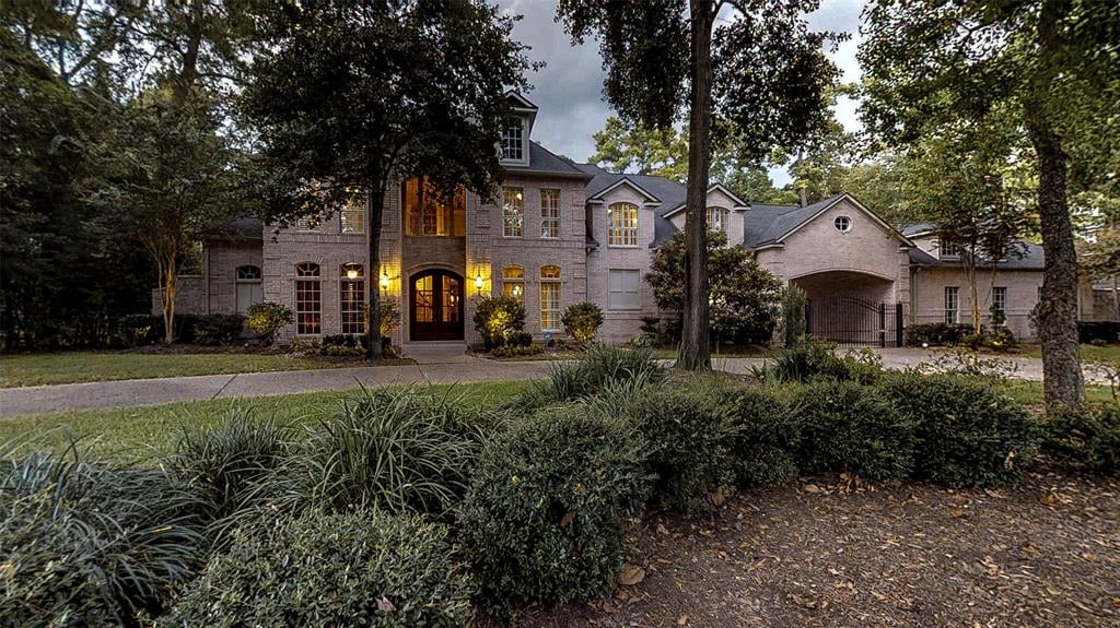 58 Hollymead Dr