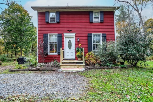 1036 Canal Rd