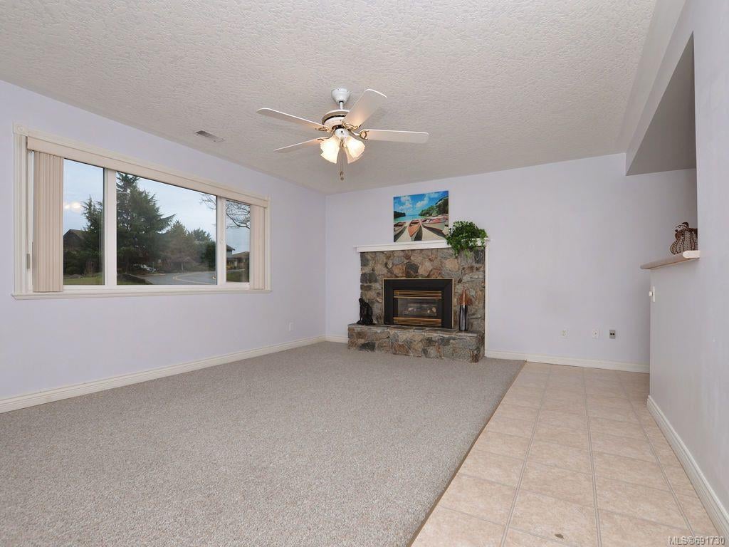 3775 JENNIFER Pl