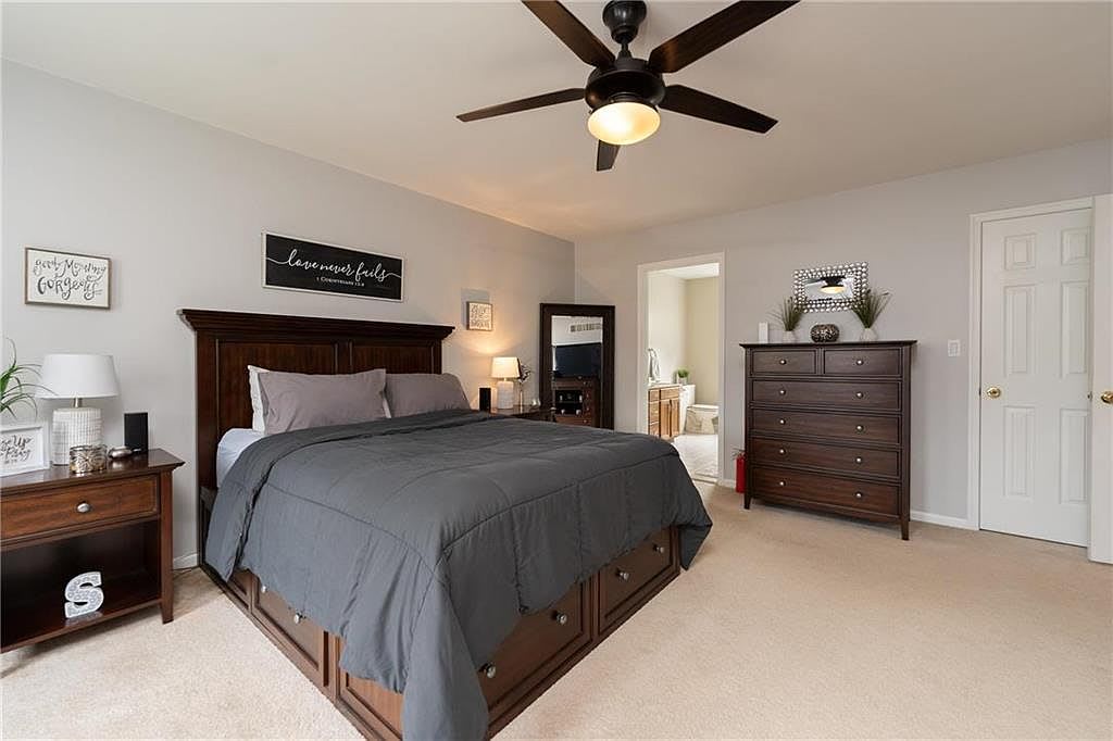 2660 Fieldview Dr