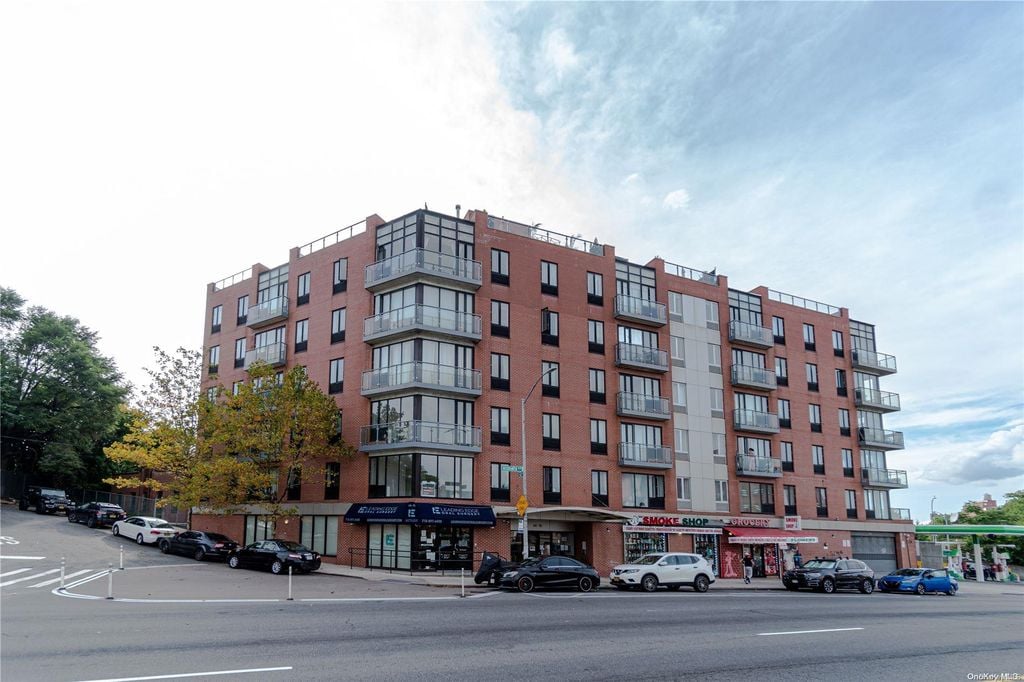 60-70 WoodhAve.n Blvd #2D+