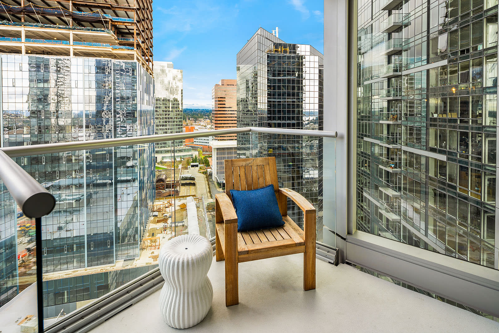 500 106th Ave NE, #2207