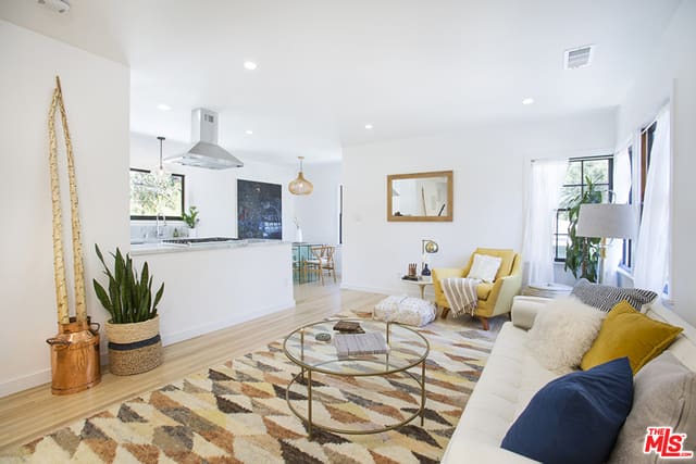 2607 Riverside Ter