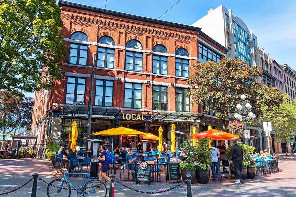 512-1 E Cordova St