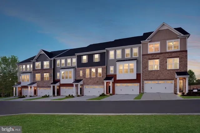 1303 Iron Oak Cv