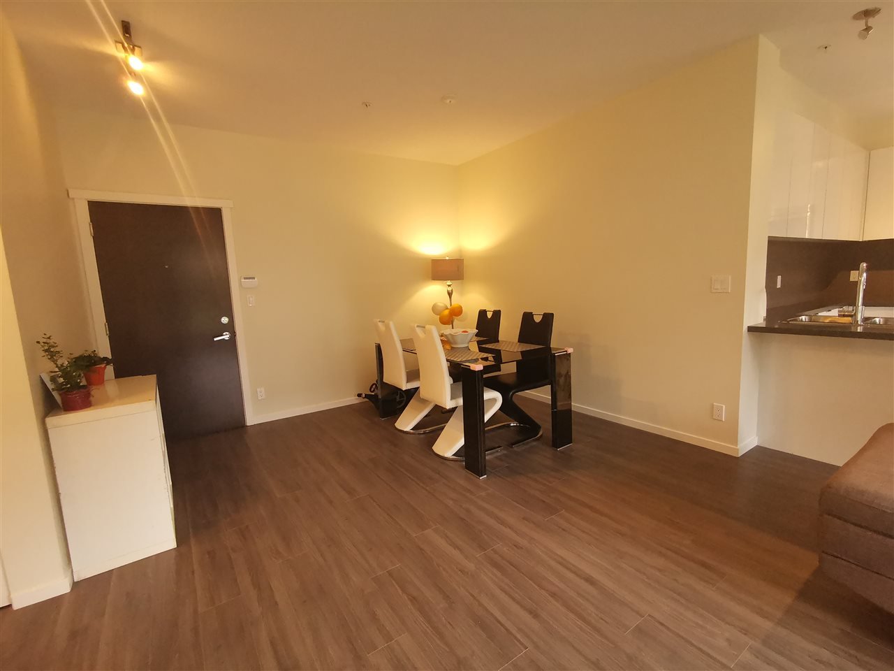 110-1135 Windsor Mews