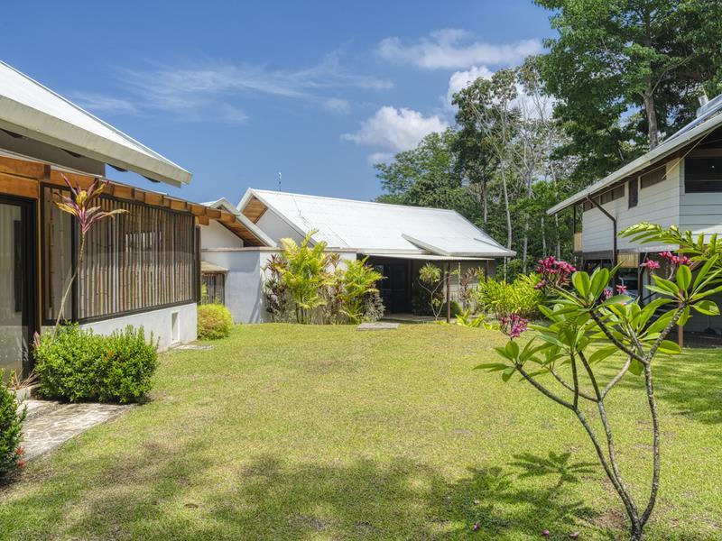 6 Bedroom Luxury Home With Pool and Outstanding Ocean Views!!