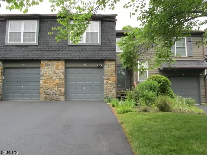 5F Brookline Ct