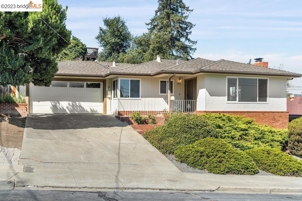 2454 San Carlos Ave