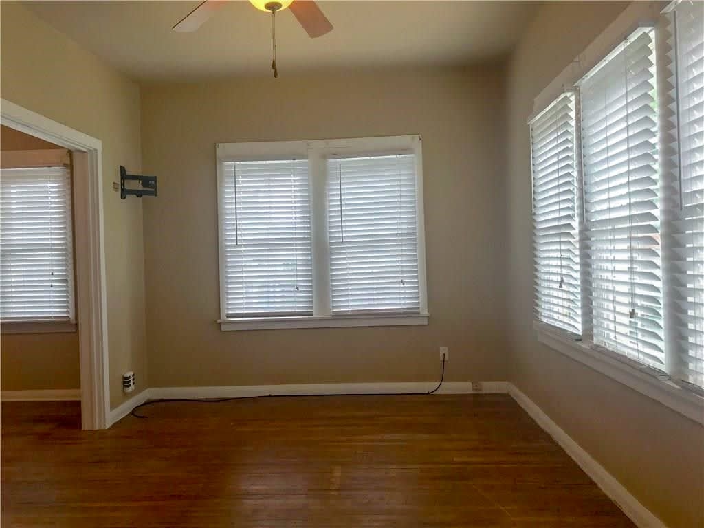 411 W Pulaski 