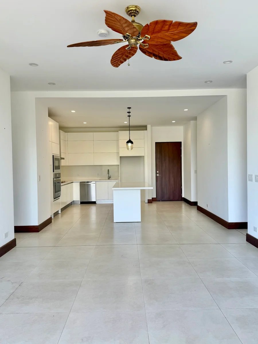 Contemporary Terrace Condo, Santa Ana, San Jose
