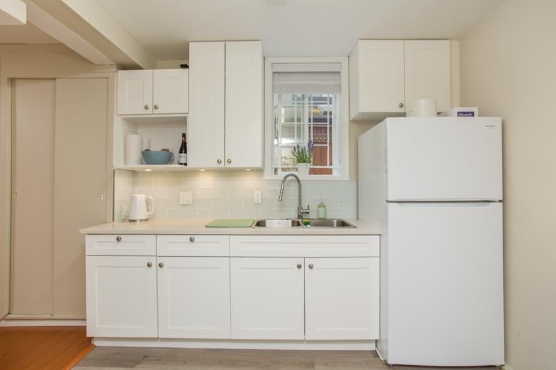 1371--1377 Maple Street, Vancouver
