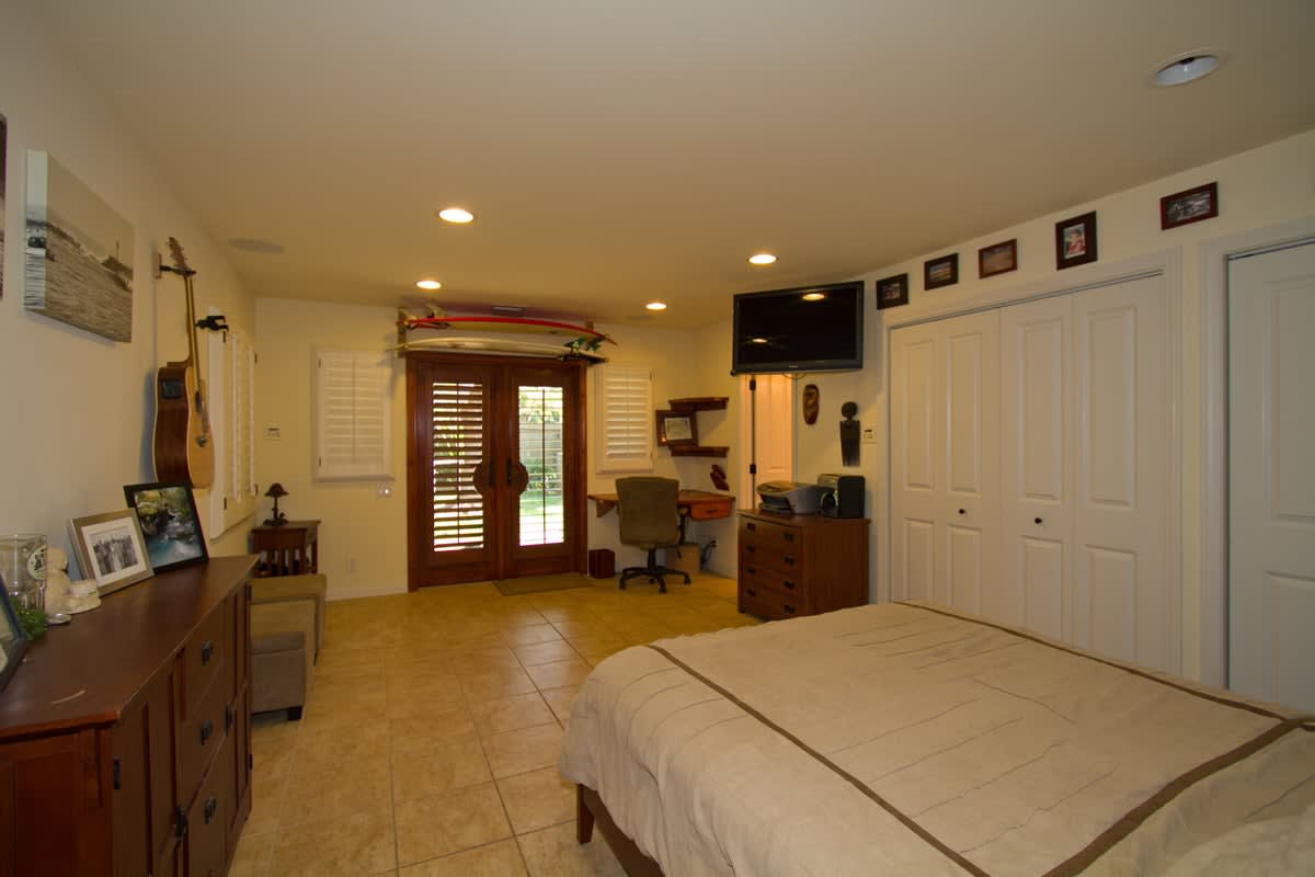 7557 Astoria Pl