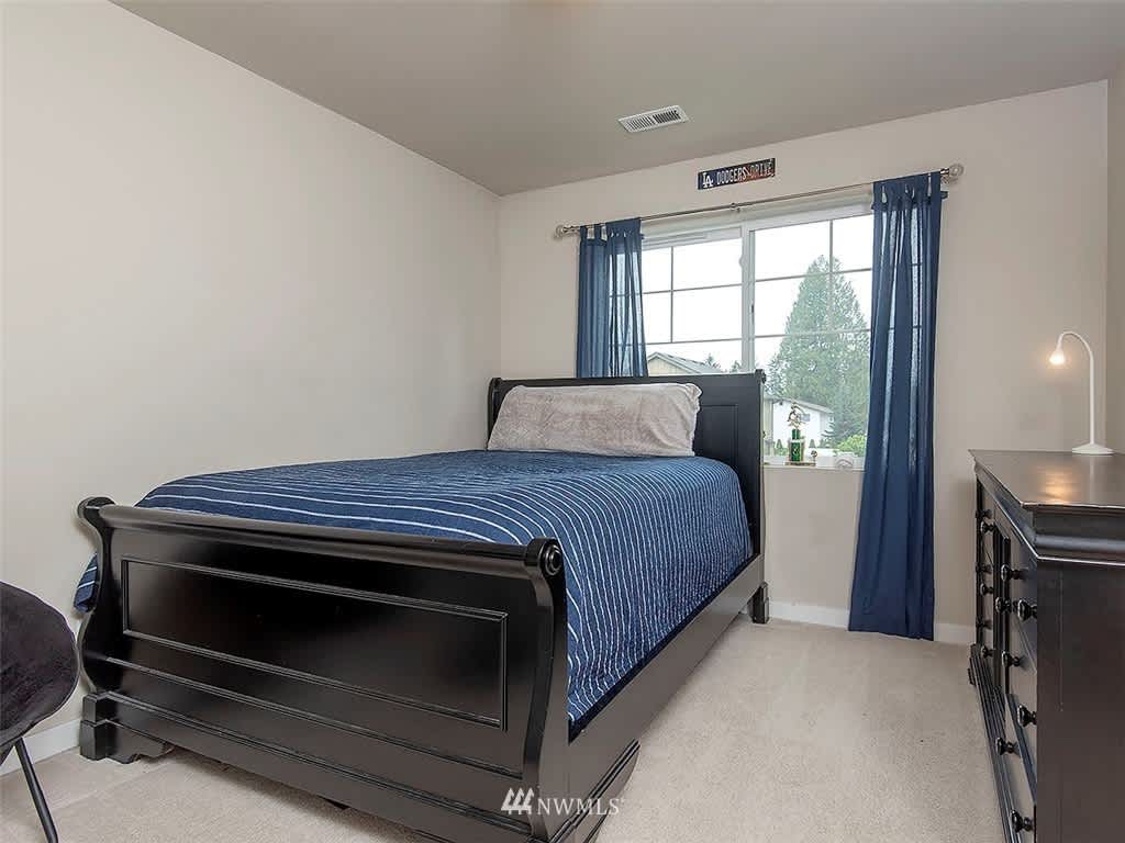 11943 47th Ave NE