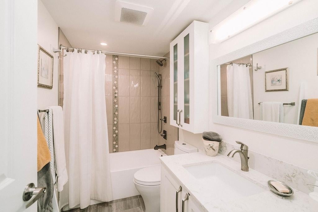 303-2409 W 43rd Ave