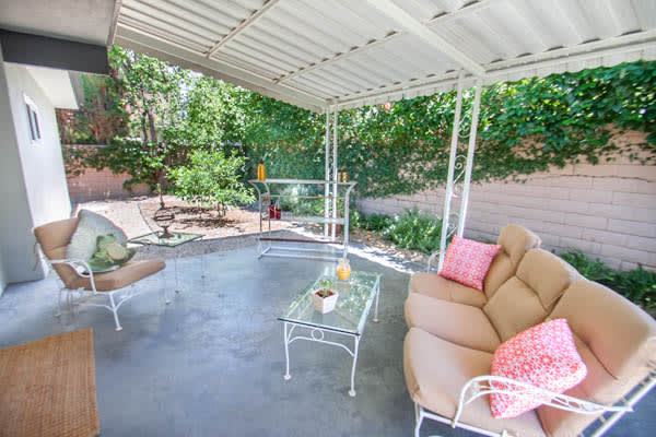 13262 Ventura Blvd Studio City CA