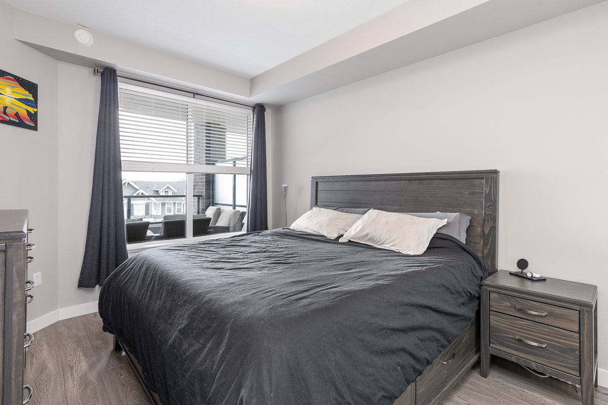 208-20826 72 Ave
