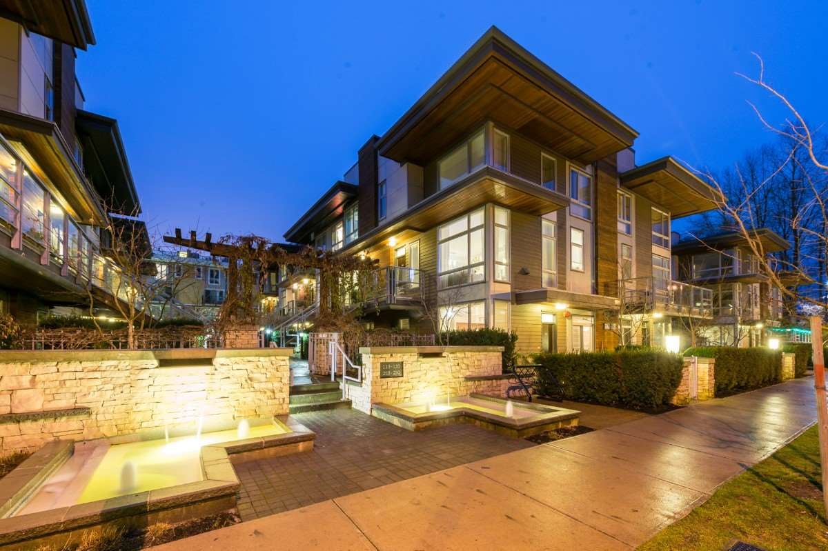 119-735 W 15th St