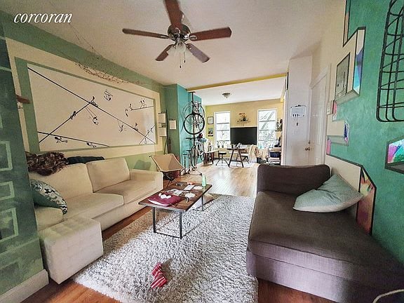 529 Nostrand Ave Apt: 2