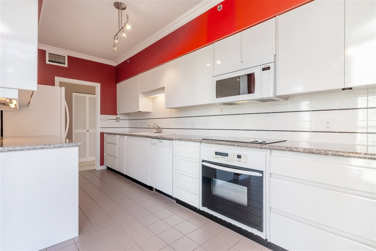 1101-1788 W Georgia St