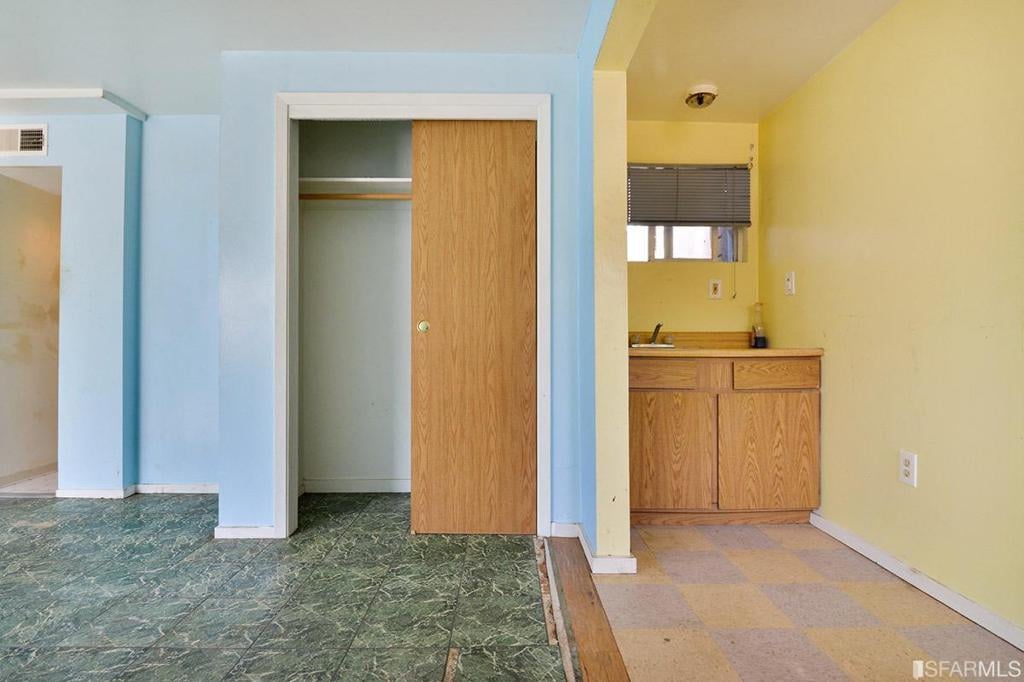 205 Clipper Street, SF - Represented Buyer!!