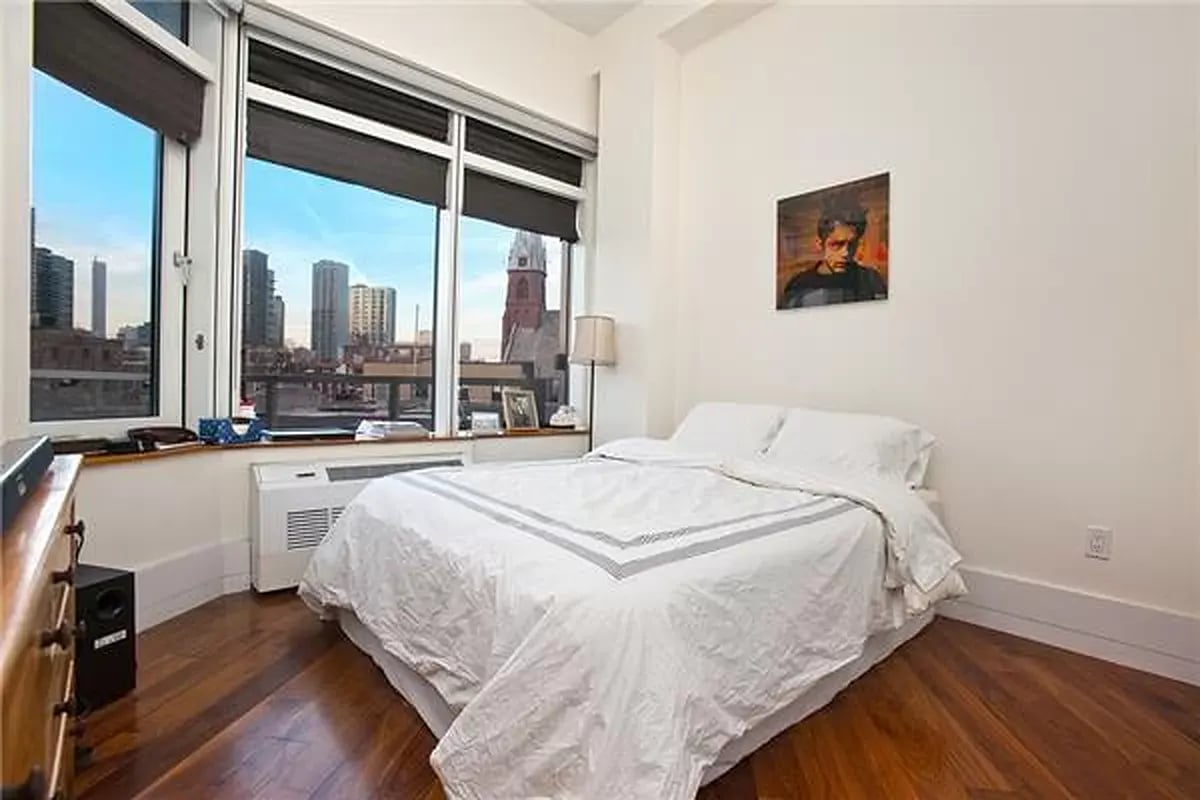 10-17 Jackson Avenue #3F