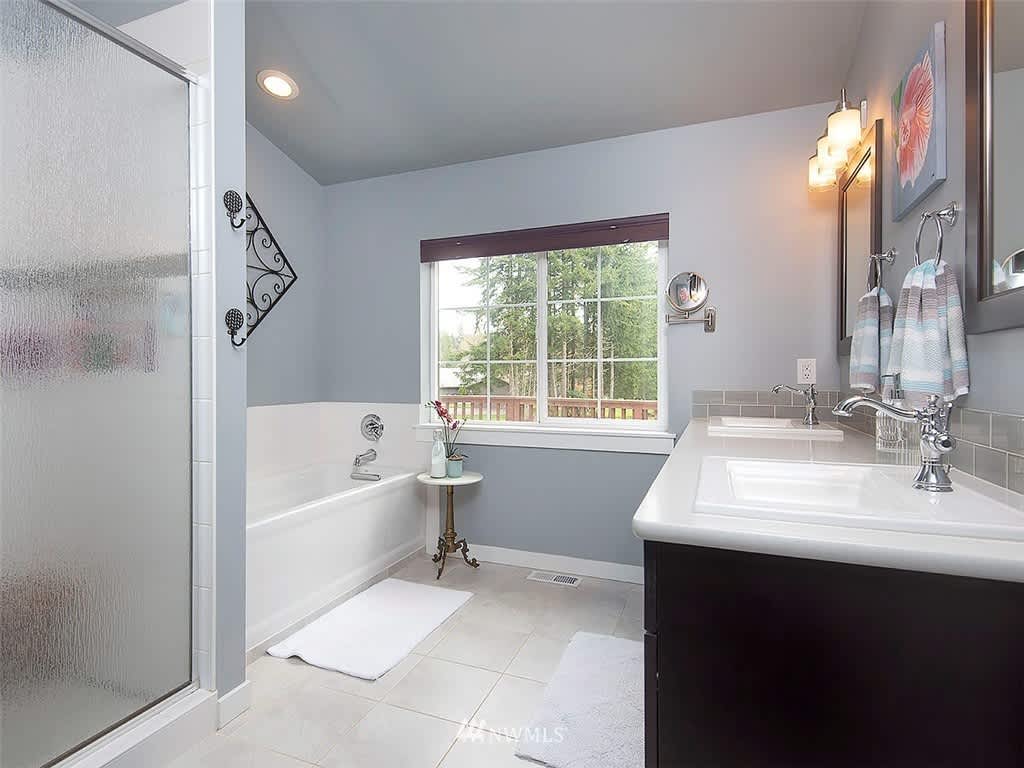 11802 127th Ave NE