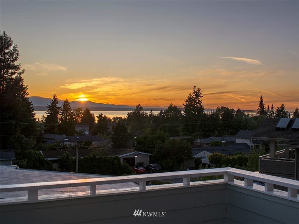 1111 Sierra Pl