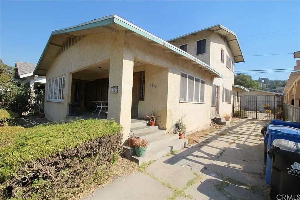 4220 Griffin Ave