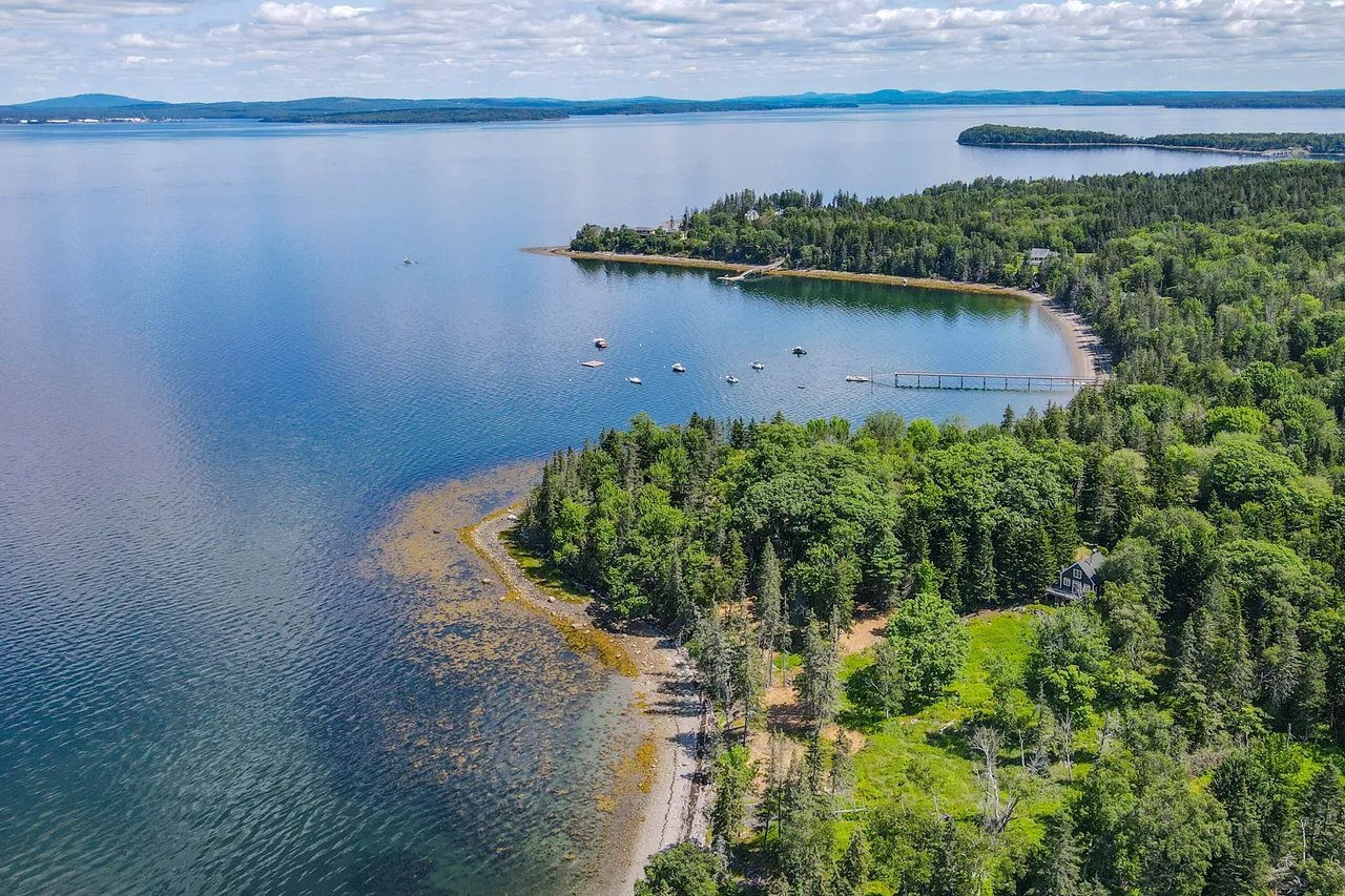 New Listing: 1317 Trim Lane, -1, Islesboro, ME 04848 – $975,000