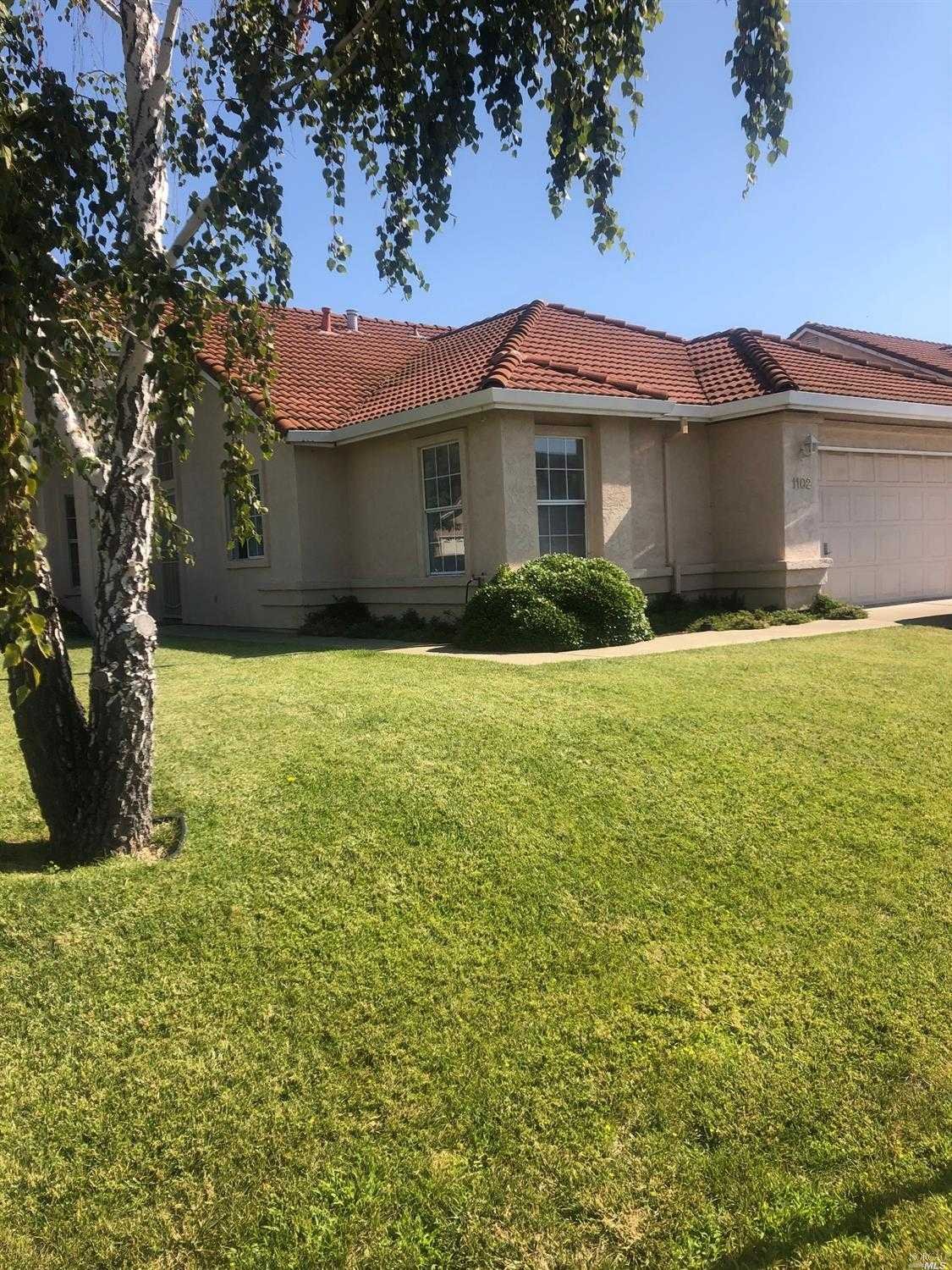1102 Charter Lane