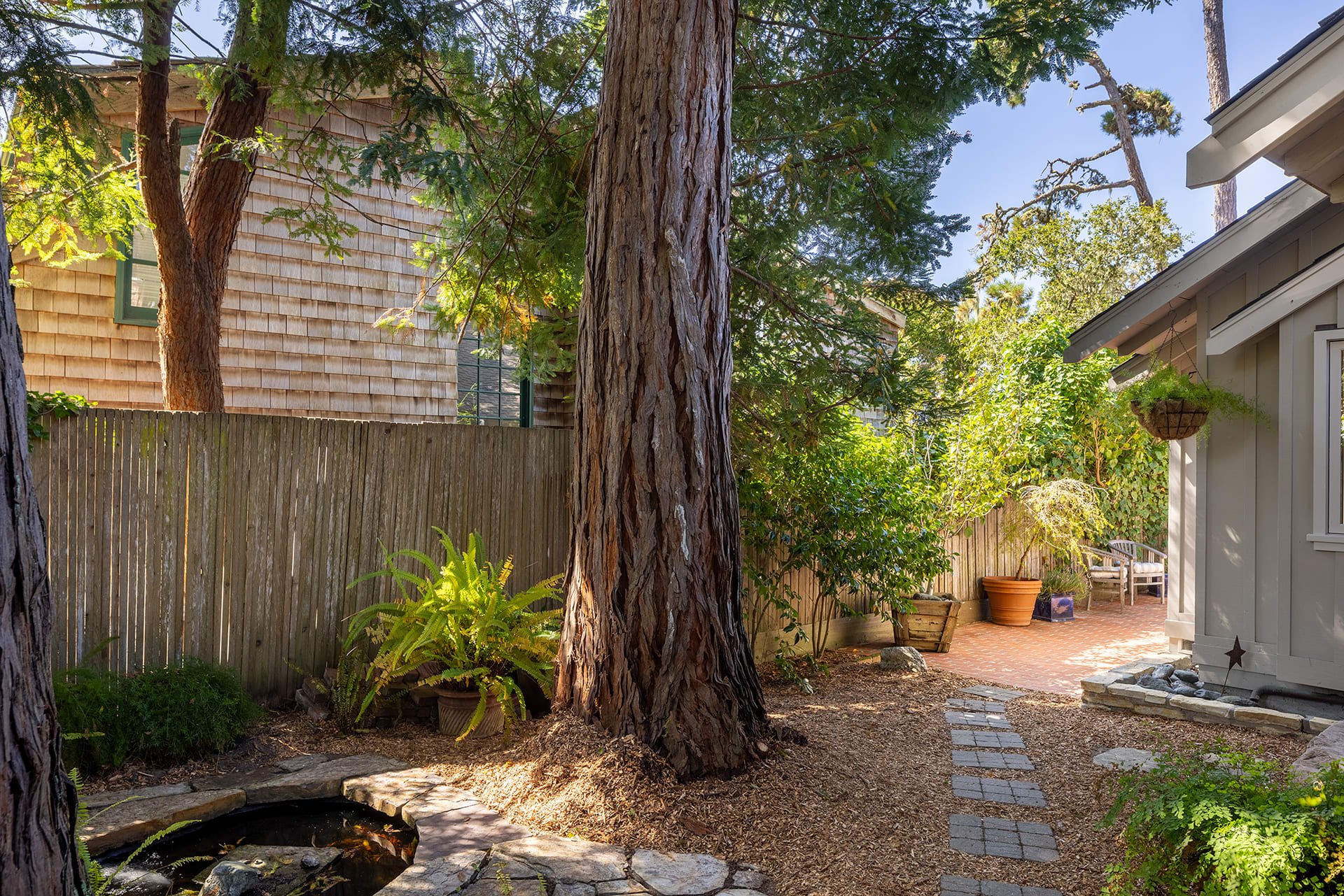 Carmel Jewel - San Carlos 3 SW of Vista