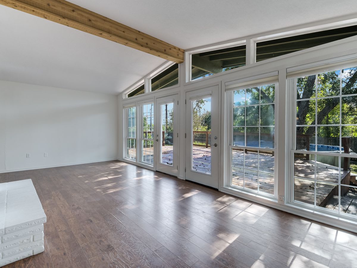 406 Rilla Vista Dr